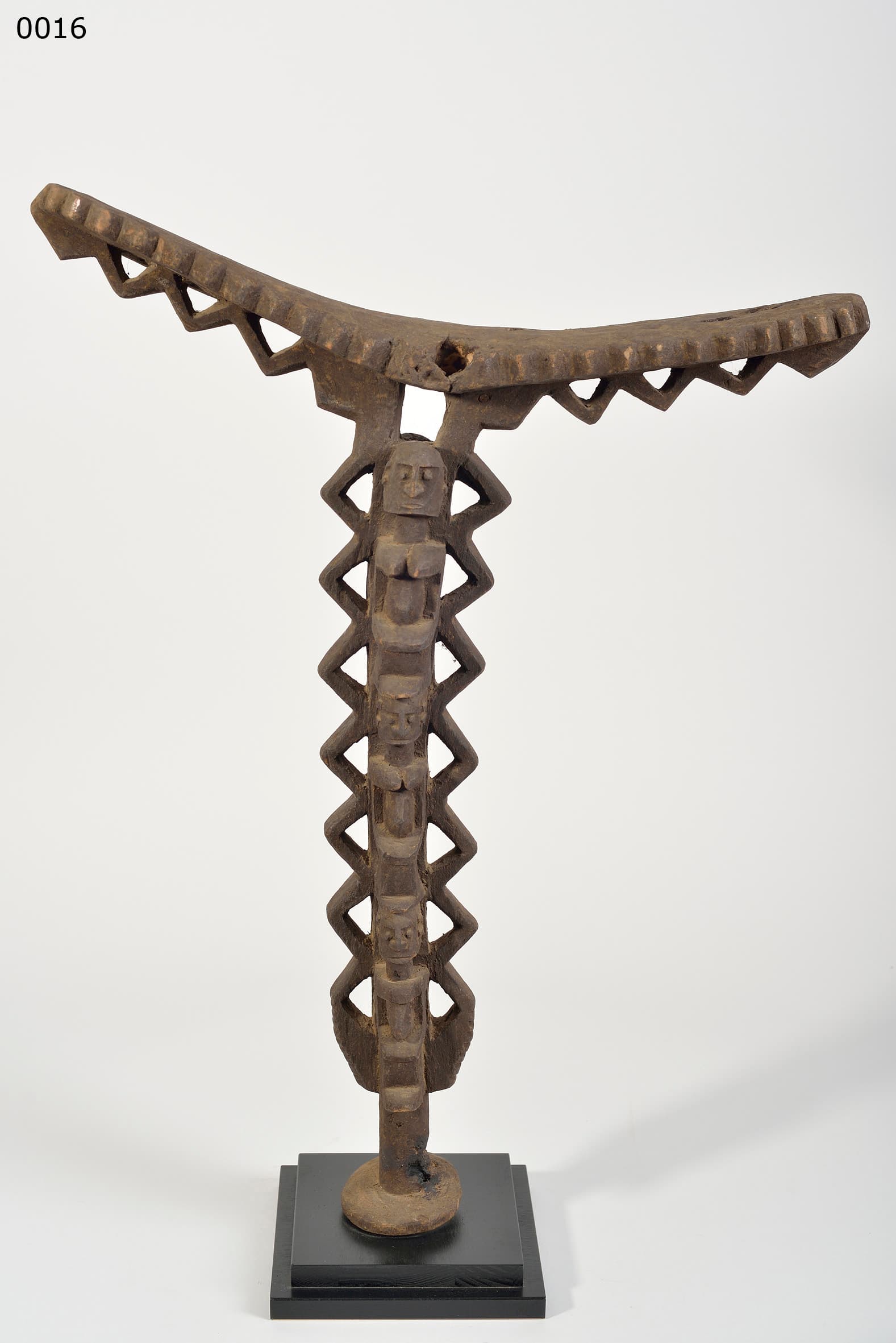 DOGON — tabouret - personnel (appelé DOLABA)