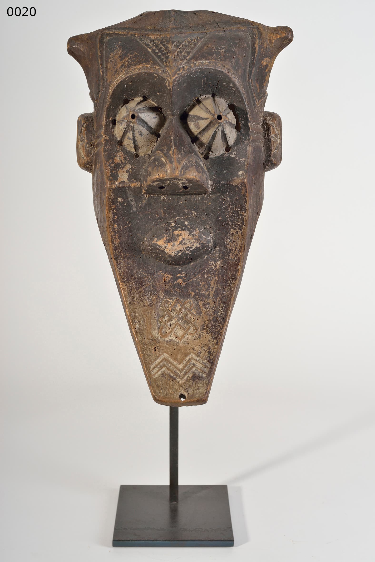 Kuba/Kete — helmet mask