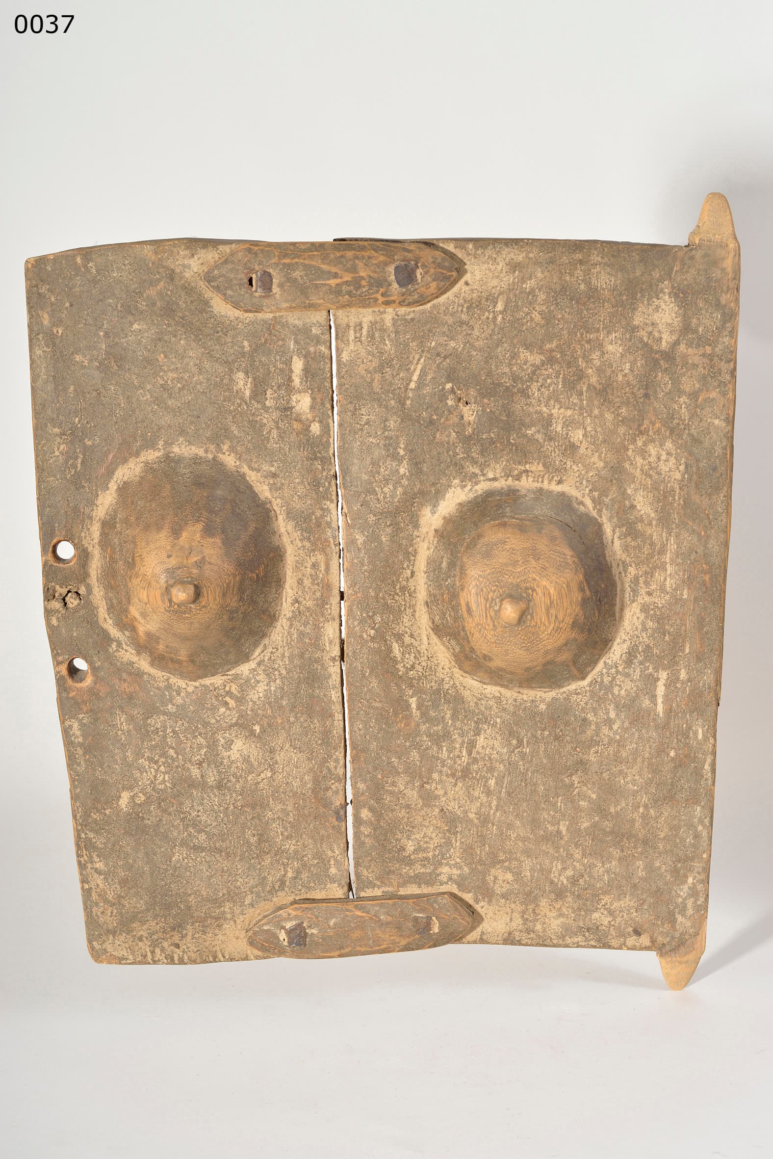 DOGON — window shutter