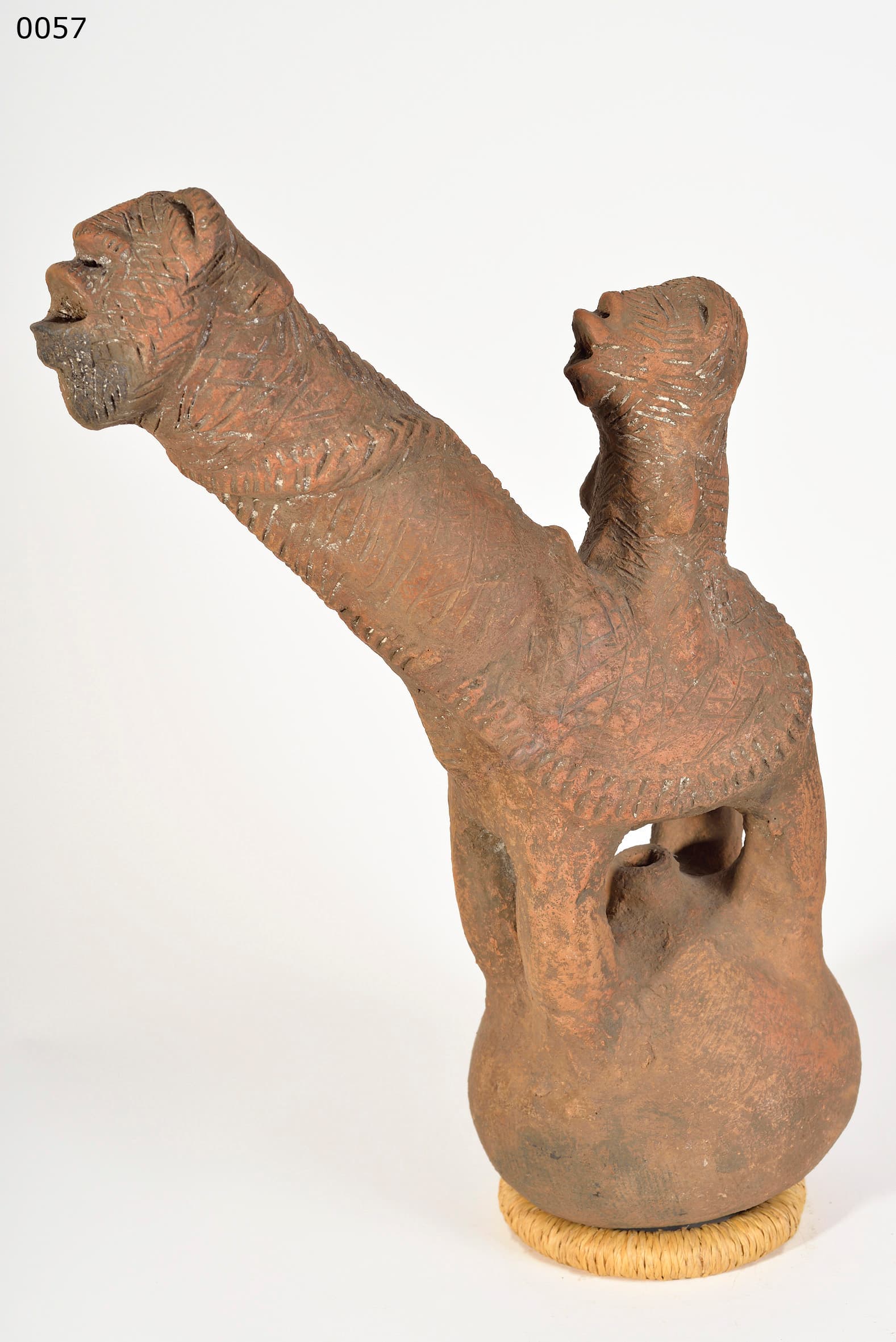 DAKAKARI — equestrian funerary figure