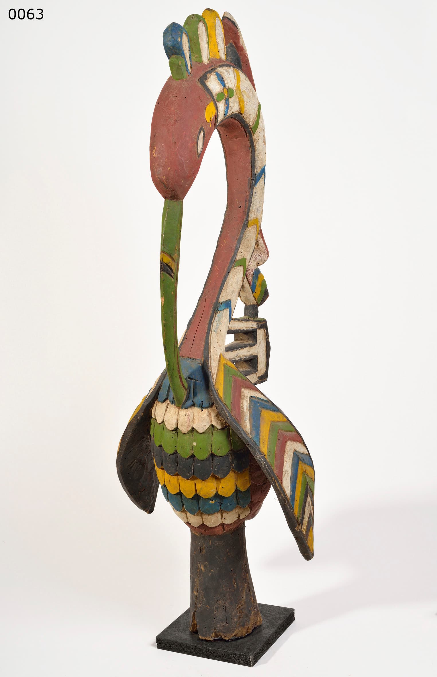 BAGA — zoomorphic shrine figure (used in ritual ceremonies)