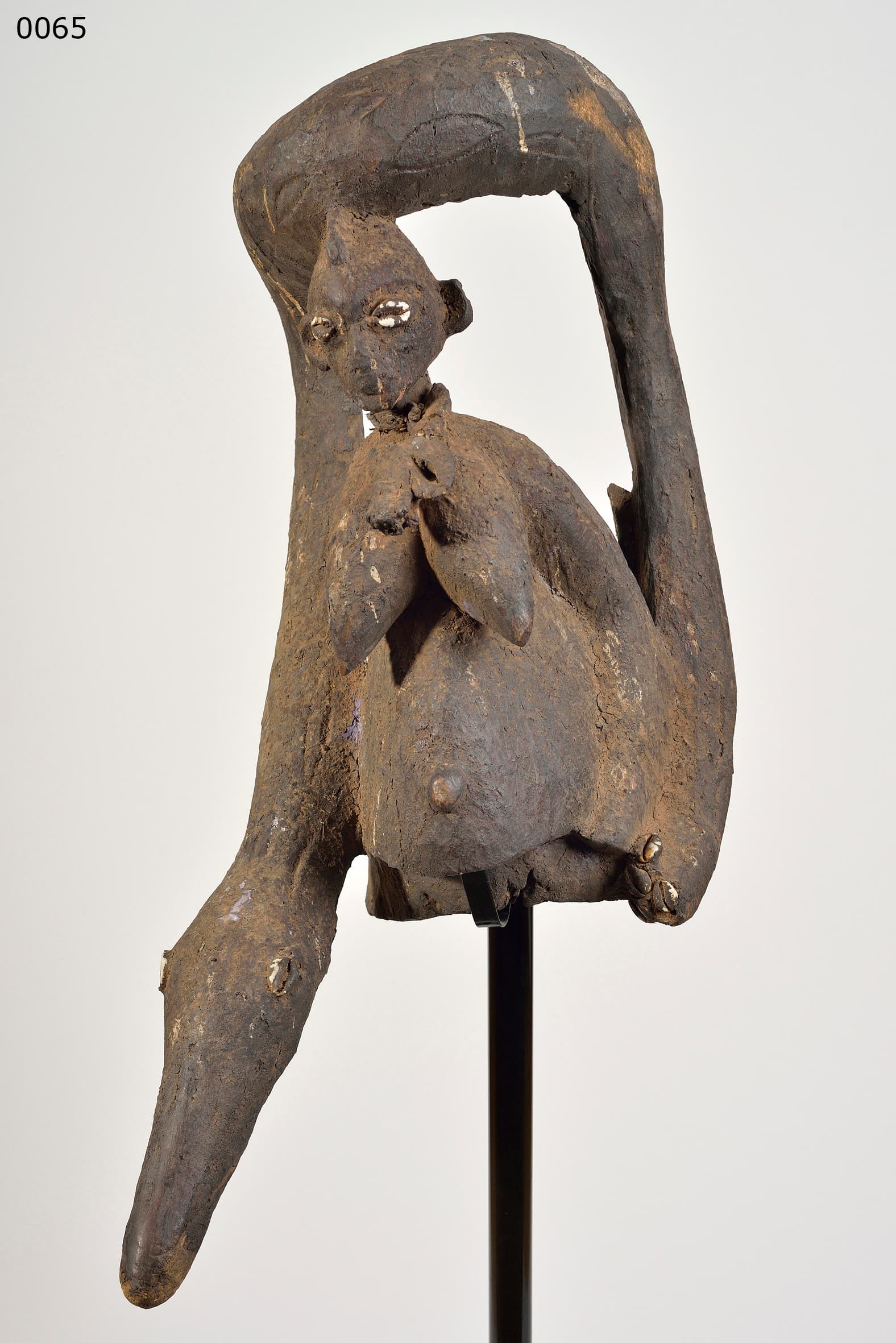 Lobi — rare head crest mask