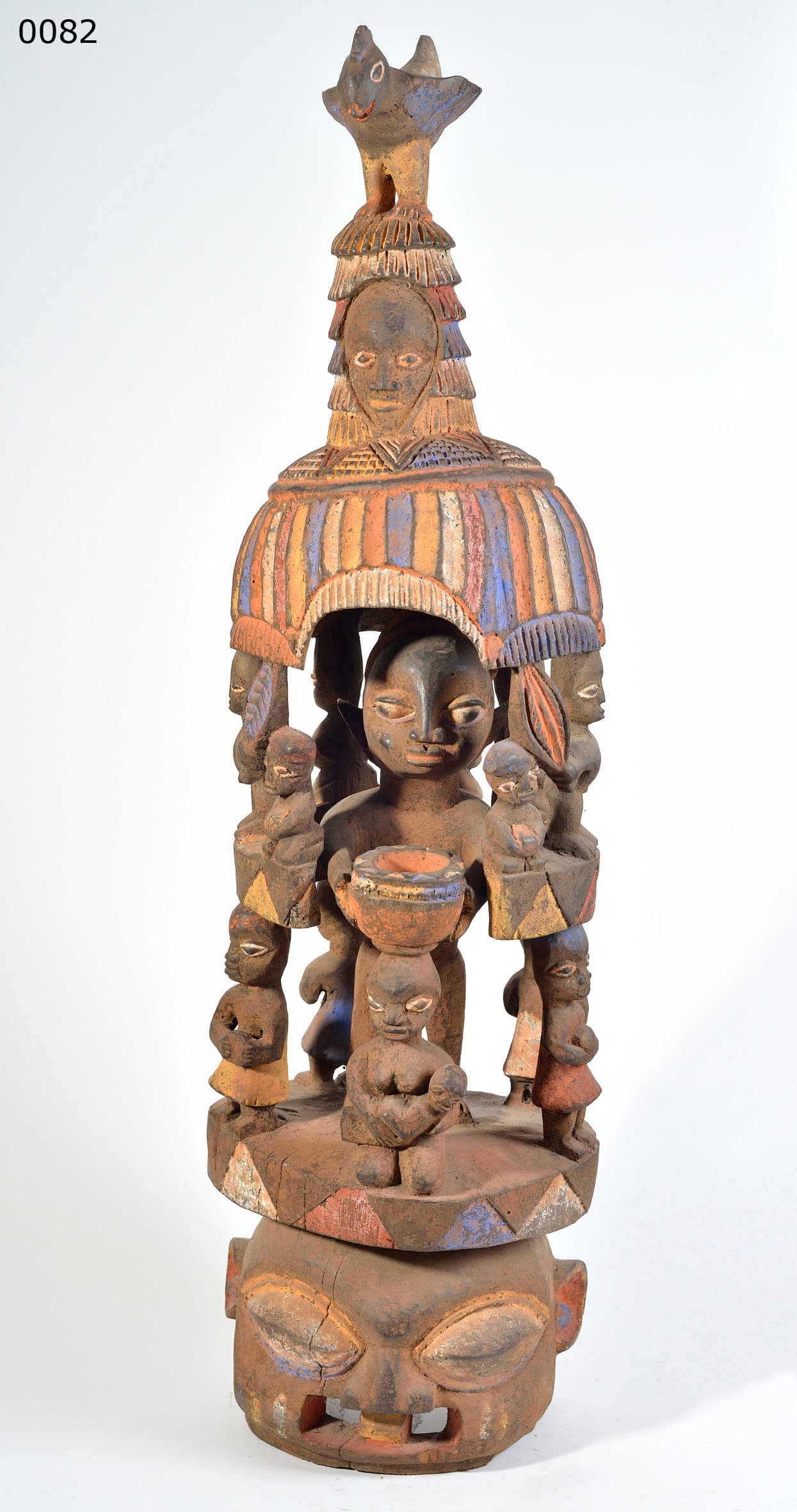 YORUBA — figure ou masque de sanctuaire (appelé EPA)