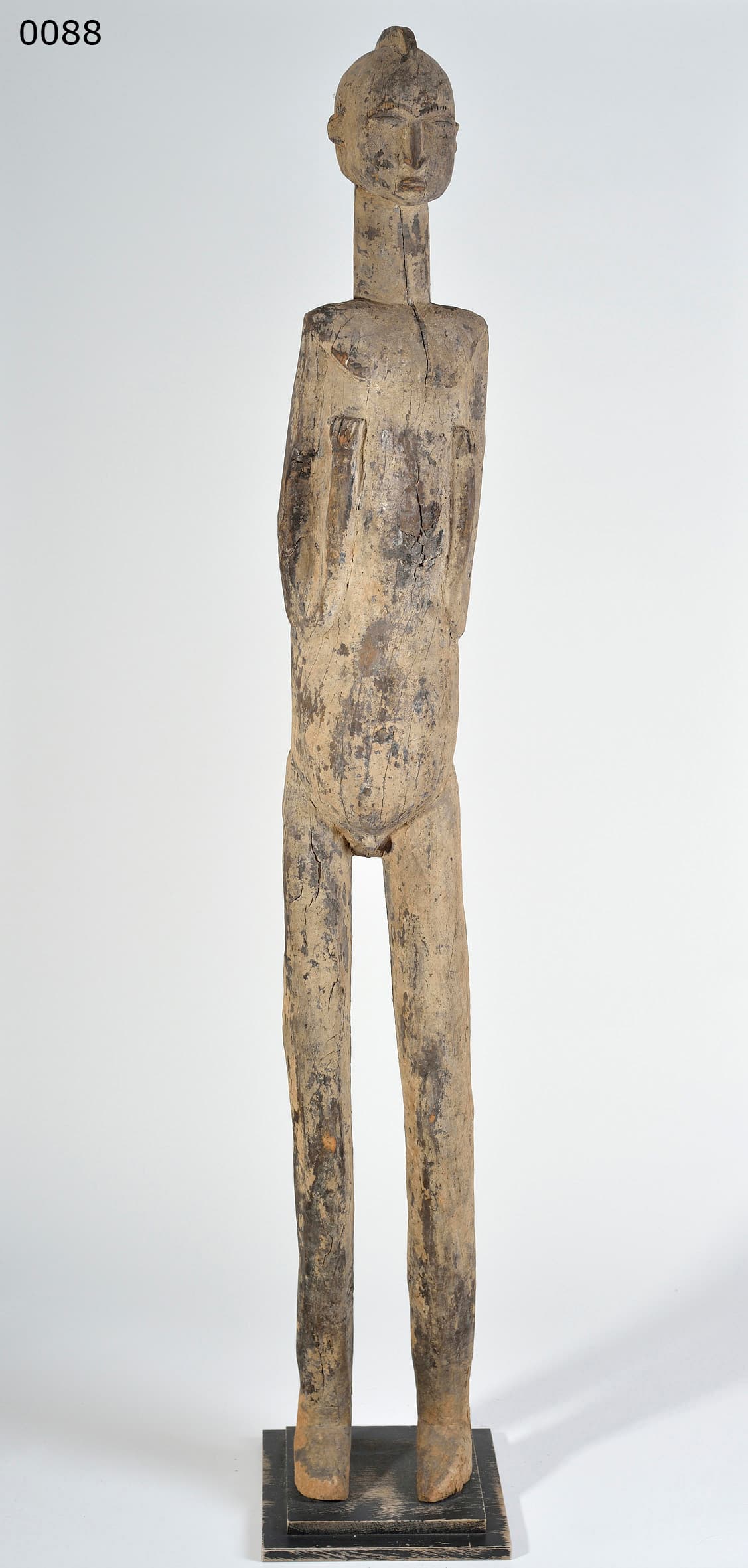 LOBI — shrine figure representing a BATEBA spirit (unusually tall , rare, exhibited in French Embassy Vienna)