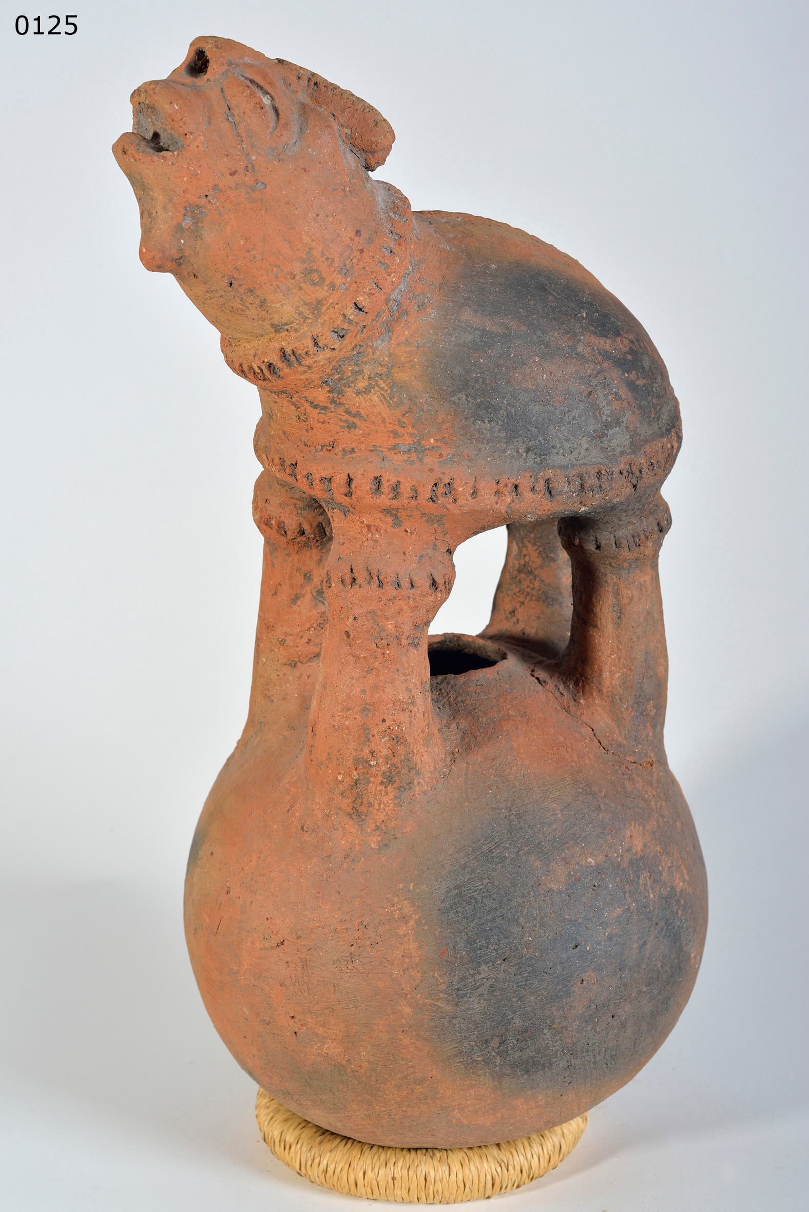 Dakakari — funerary figure