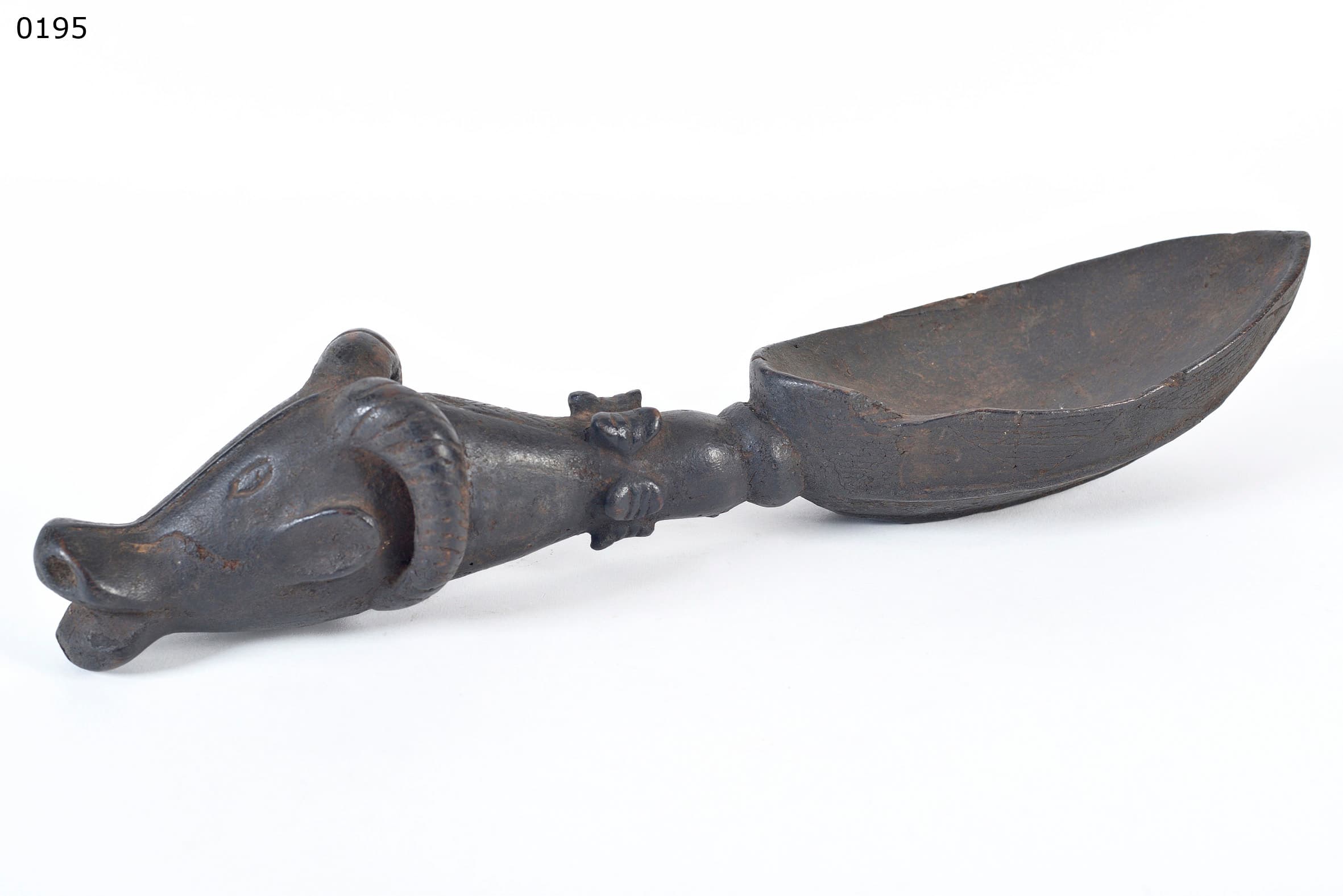 DAN — ceremonial spoon