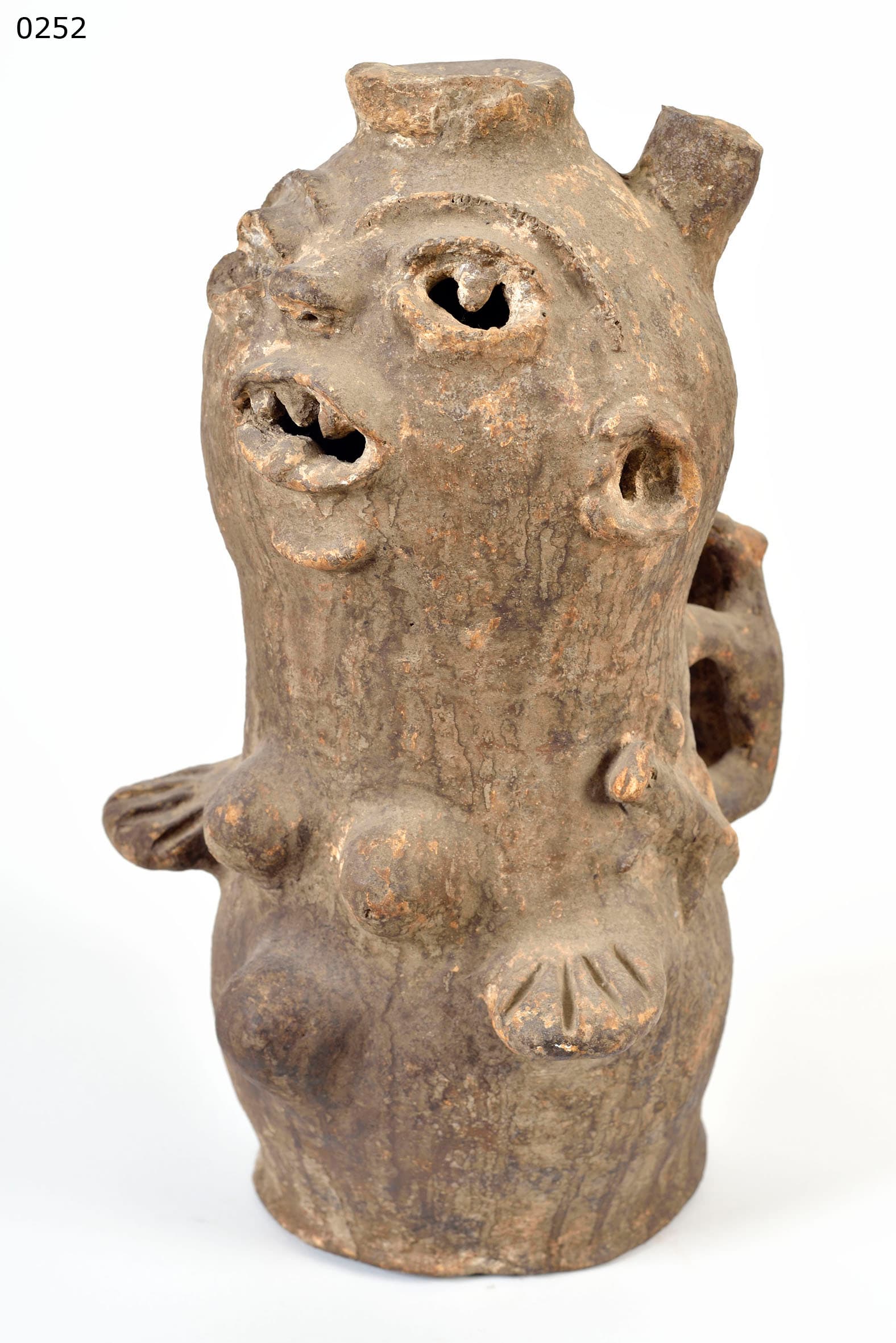 EWE/FON — tomb figure (also used in Voodoo cerremonies)