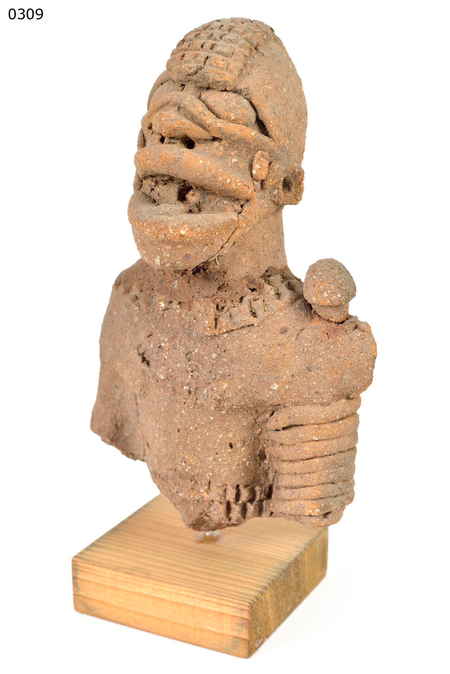 KOMA — bust of tomb figure