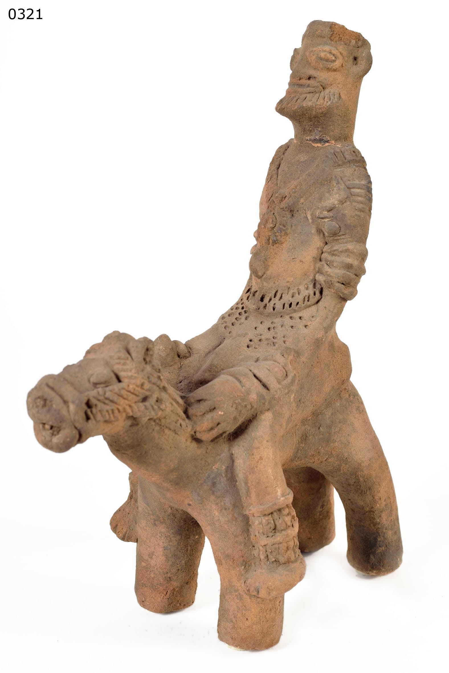 KOMA — figure équestre de tombeau