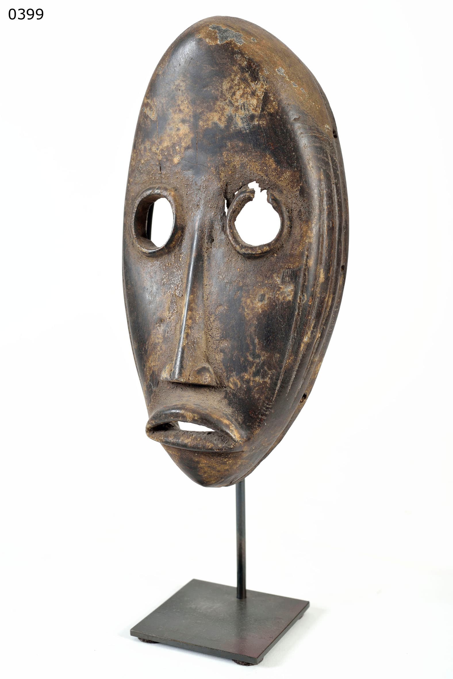 Dan — mask