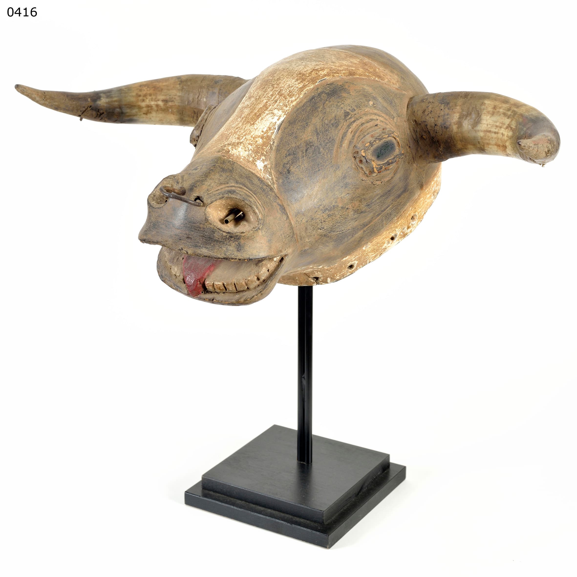 BIDJOGO — masque de tête de taureau