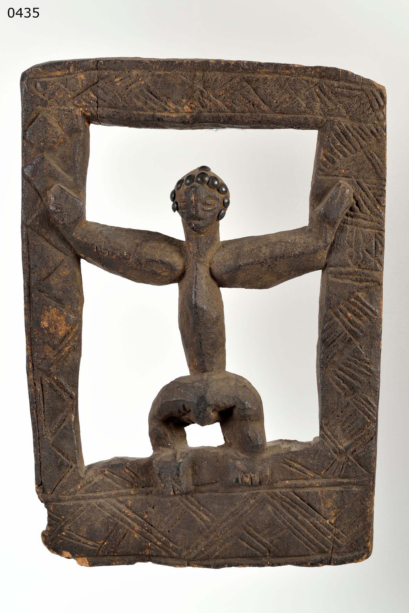 Yaka/Holo — ceremonial panel