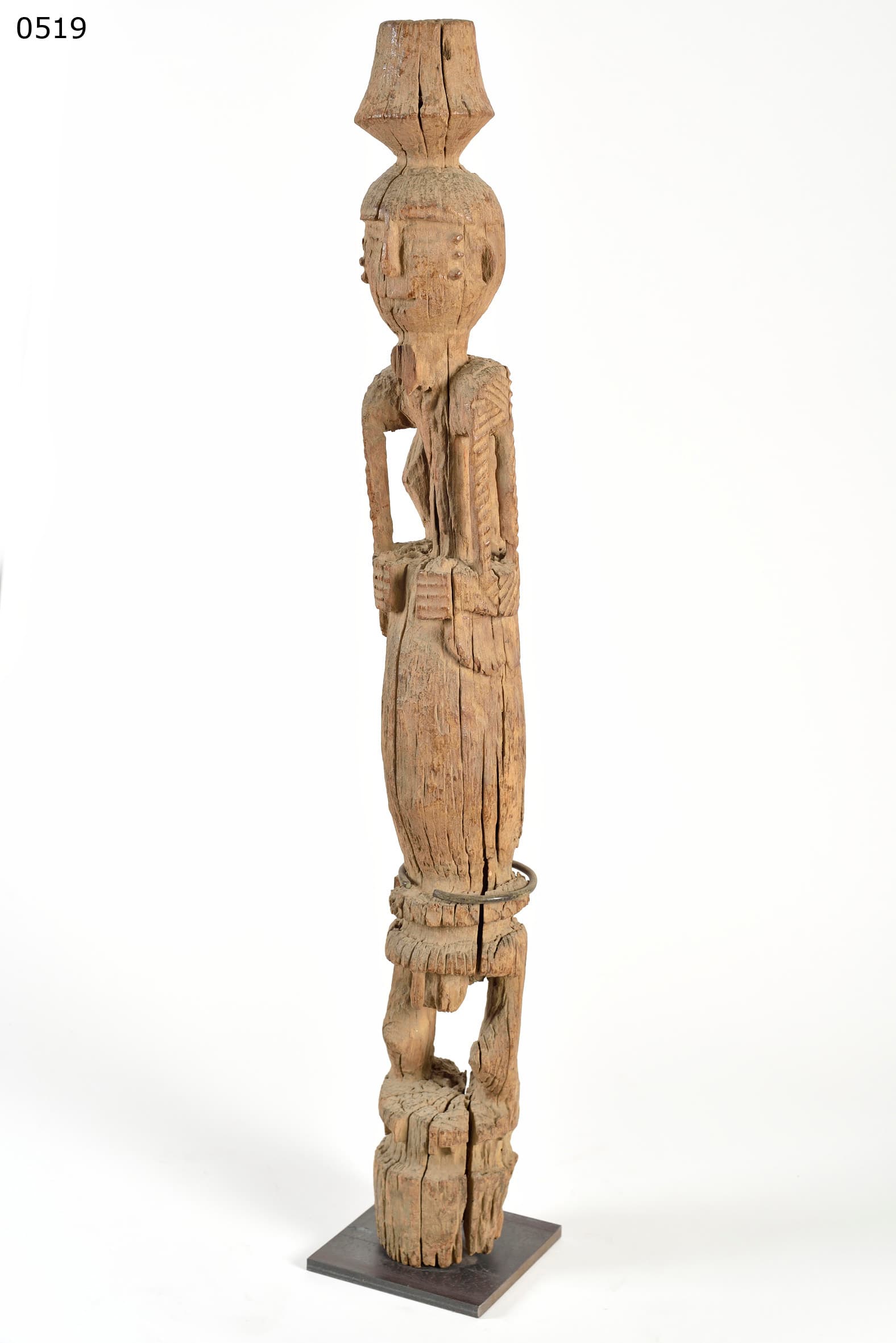 Oron — Fetish House Power Statue