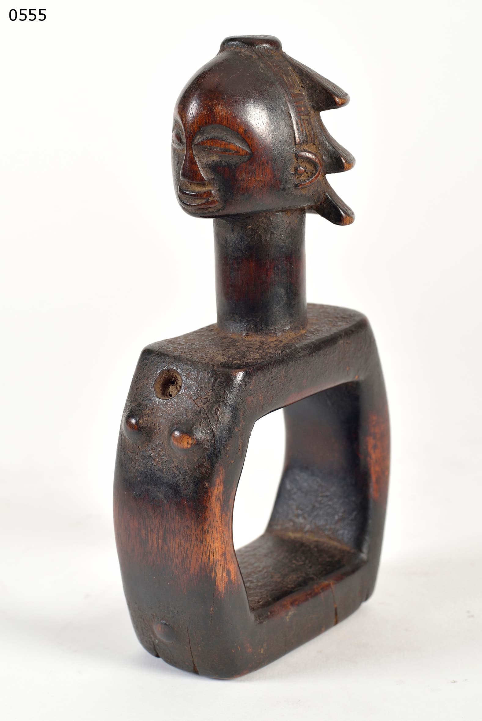 Luba — female oracle figure