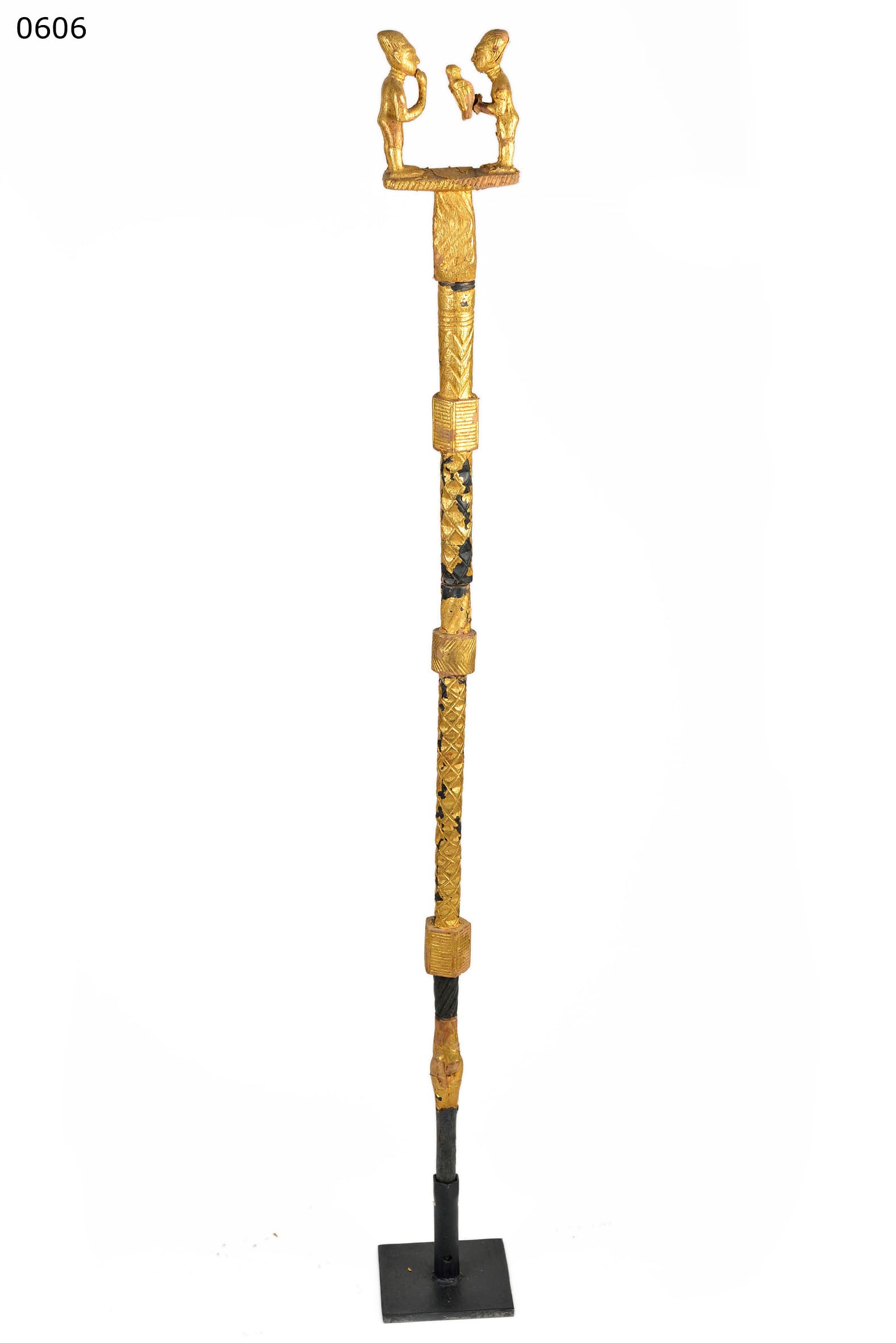 ASANTE — ceremonial staff of an official speaker (published in "AFRICA" page 217)