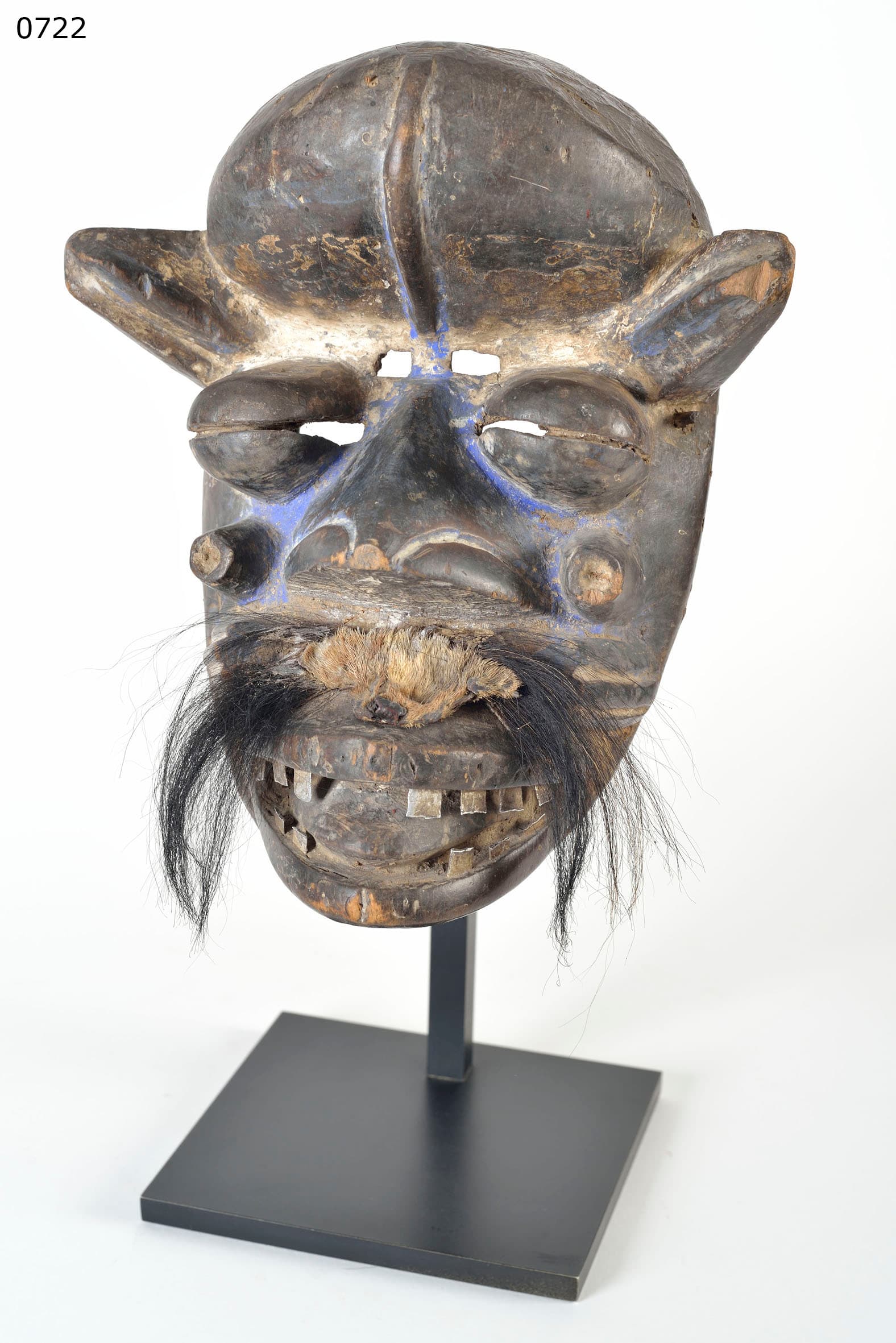 Wobe — Maske