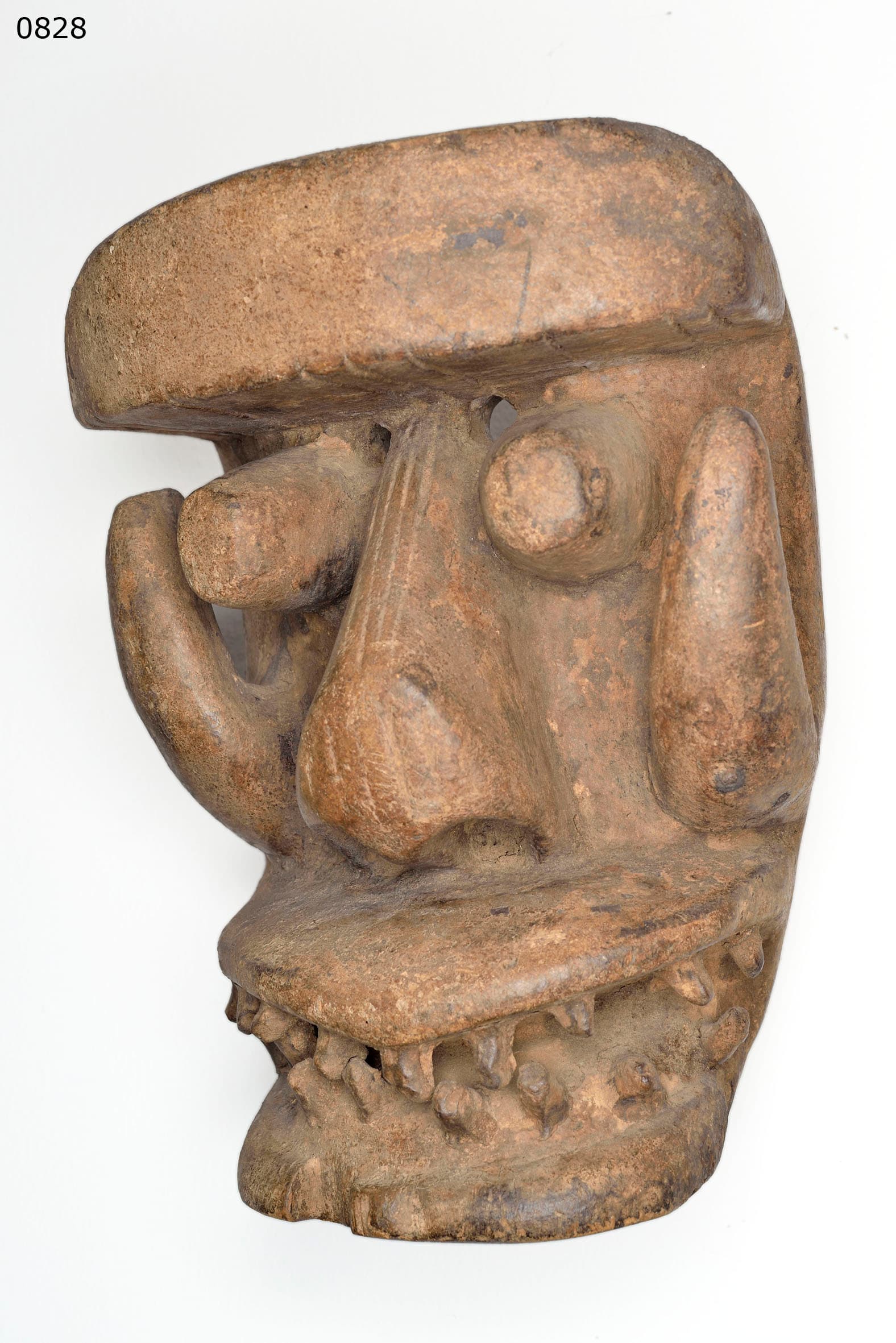 Wobe — mask