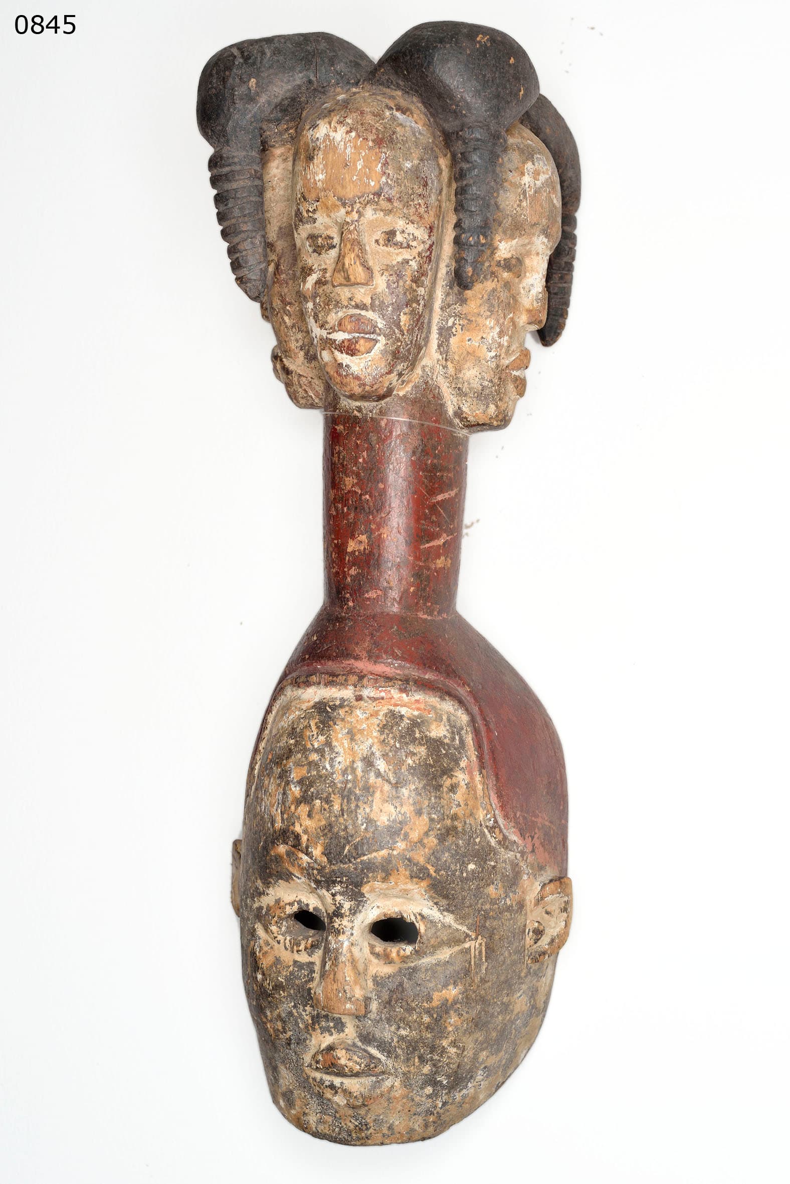 OGBONI — mask with head crest