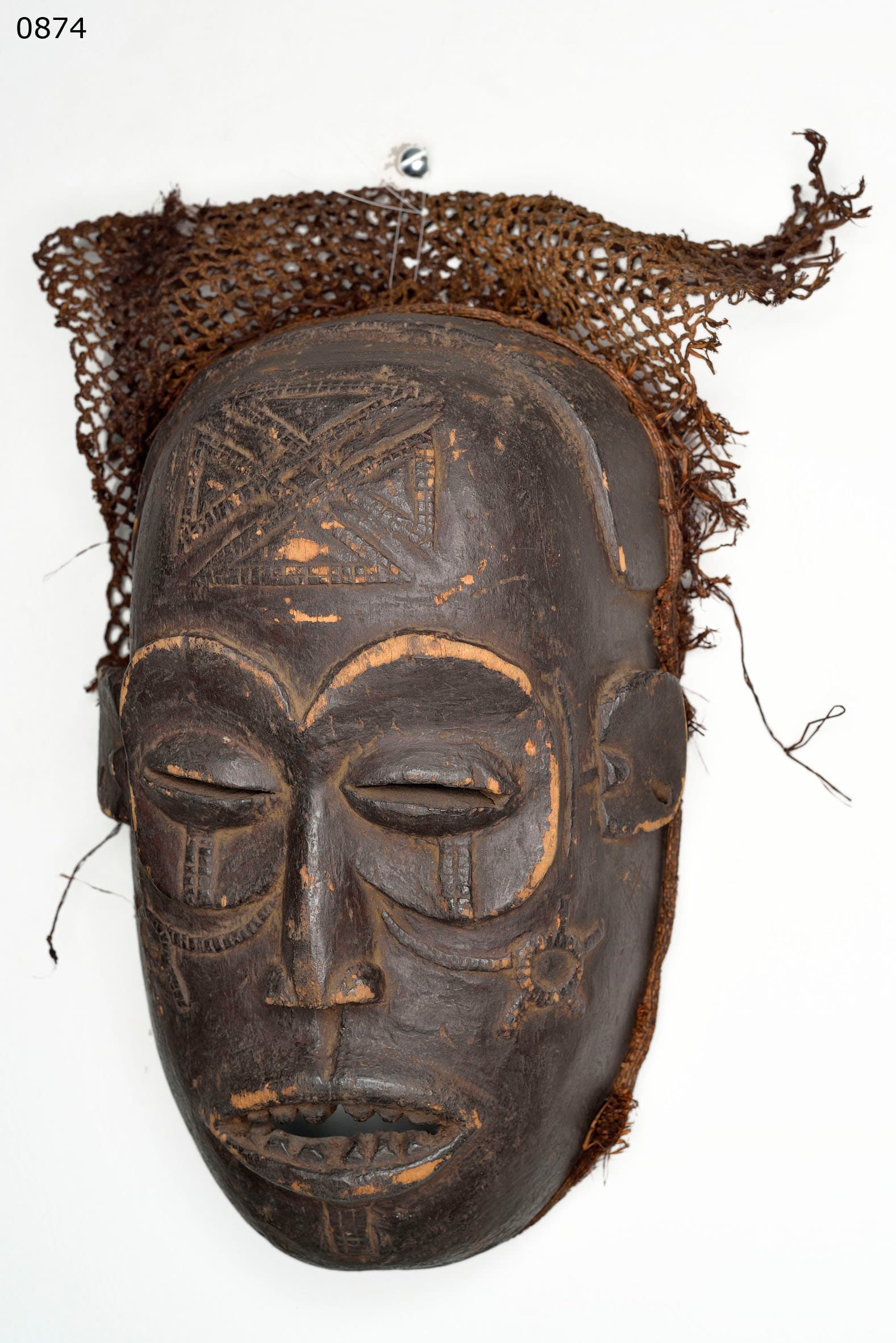 CHOKWE — Masque PWO