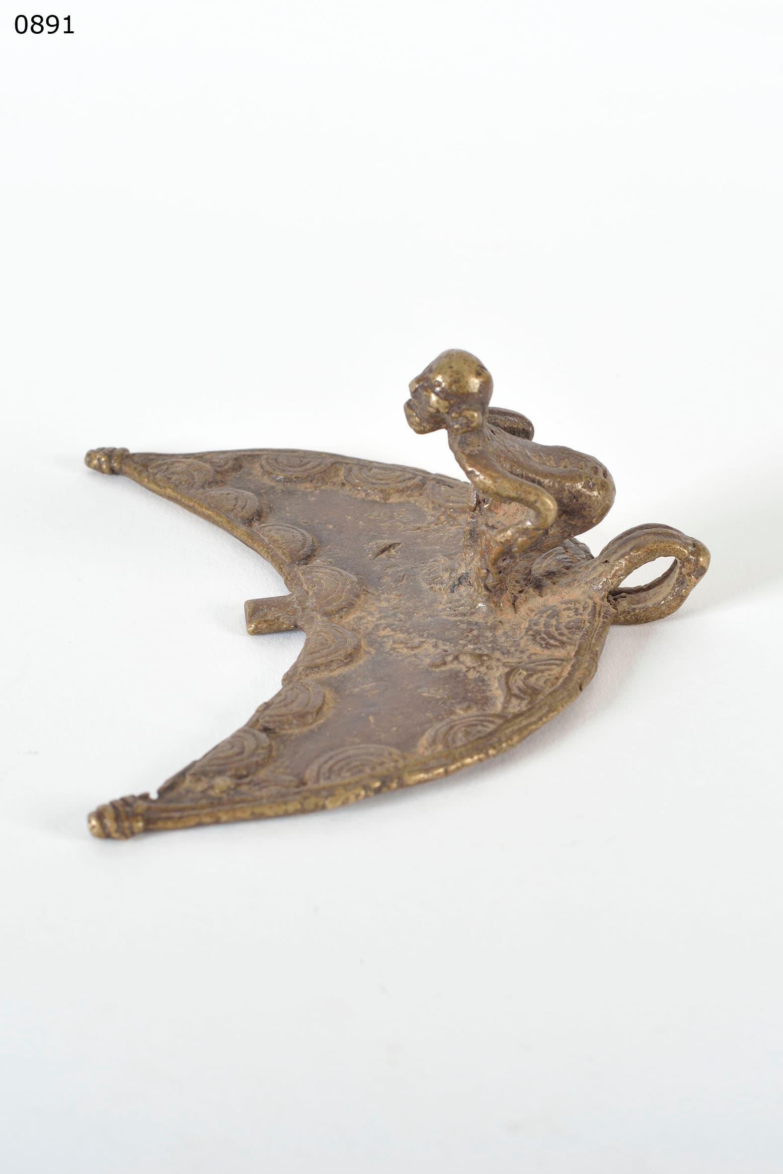 Gan — pendentif croissant de Gan