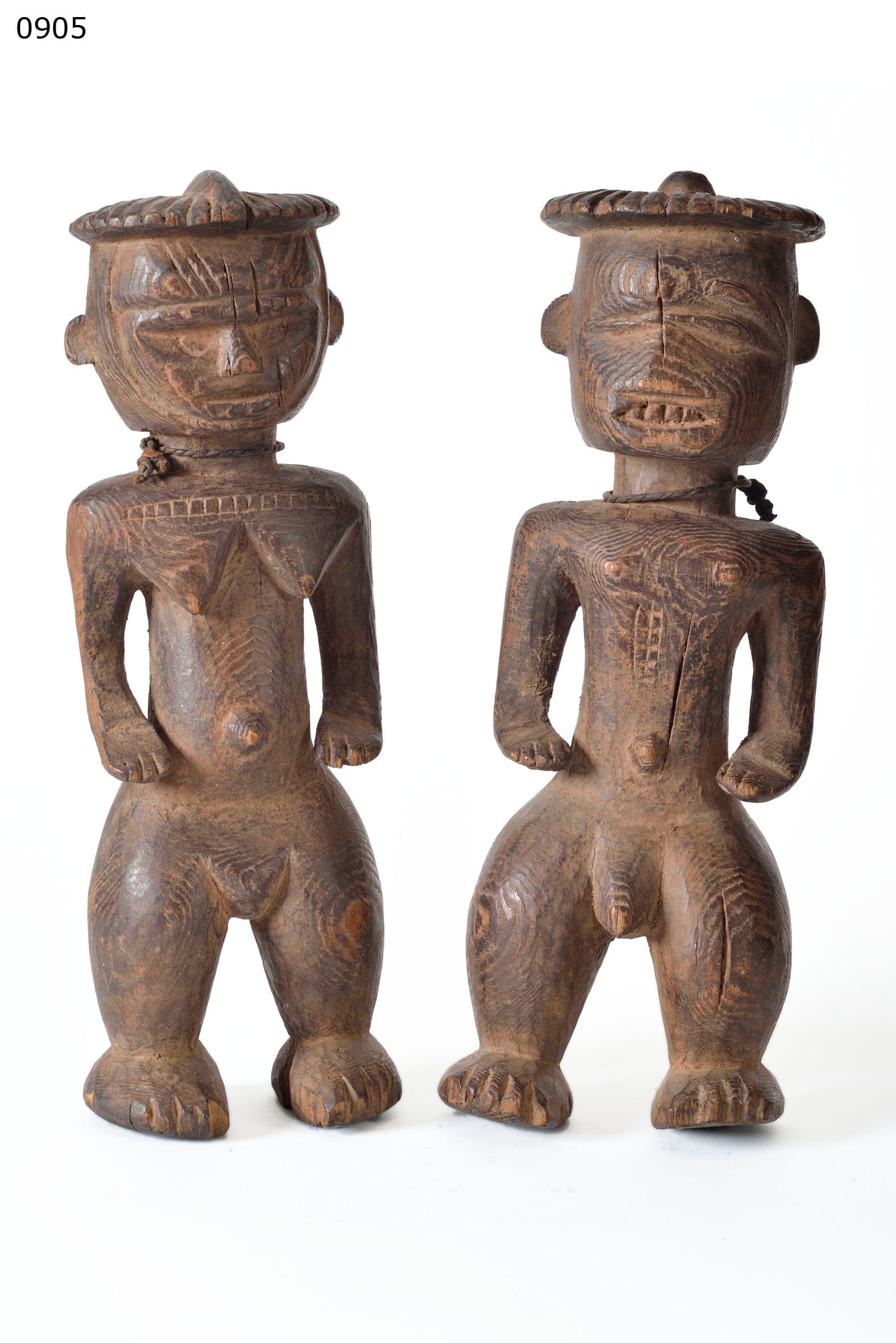 MONTOL — couple of ancestor statues