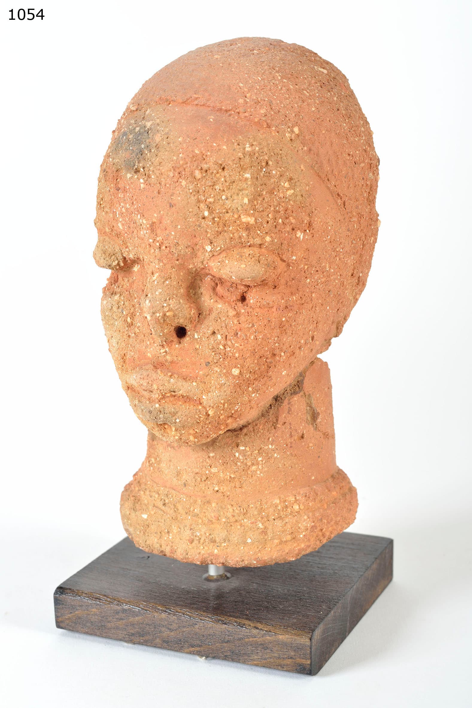 YELWA — tête de statue