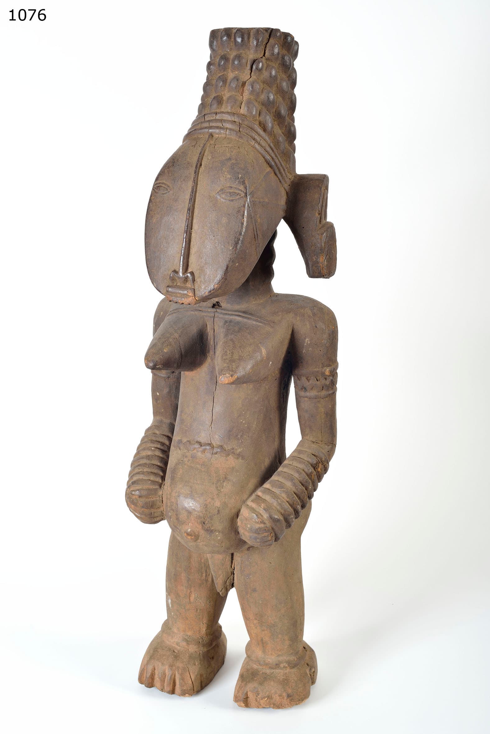 JUKUN — rare figure d'ancêtre royal féminin