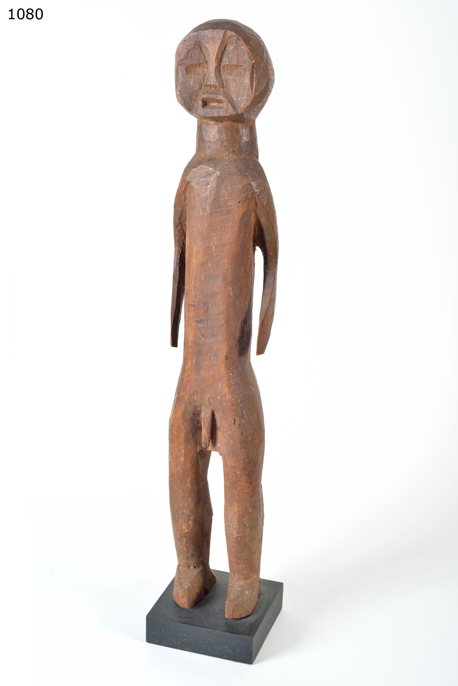 Kahe — male ancestor figure