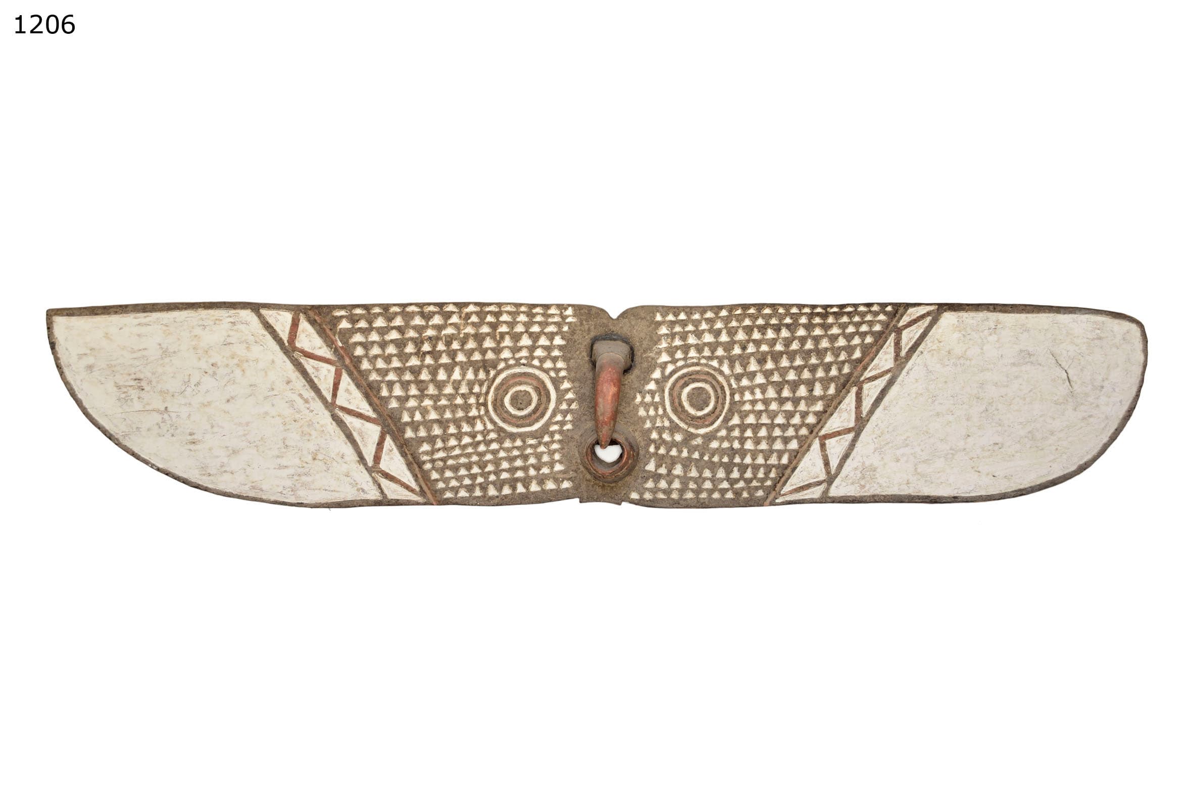 Bwa — horizontal so-called hawk mask